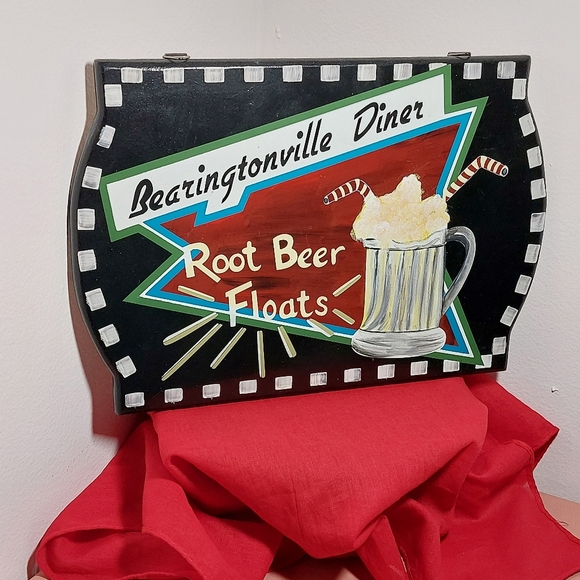 Bearingtonville Diner Root Beer Floats Wooden Wall Sign/Plaque - Picture 4 of 9
